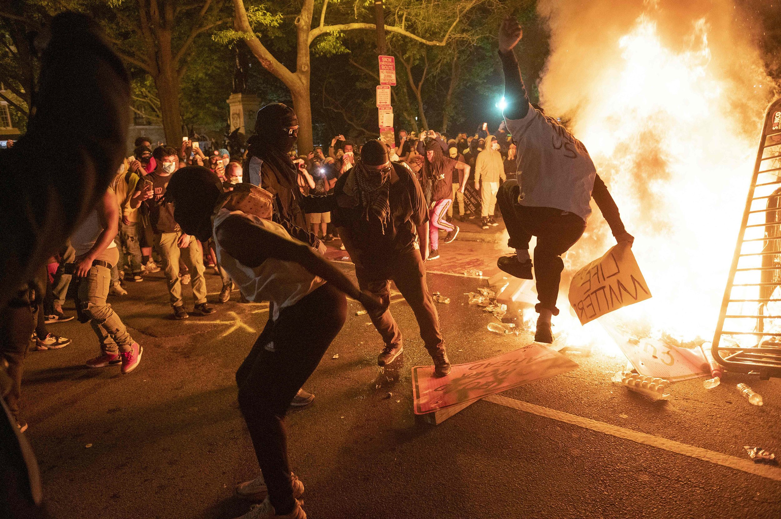 California Neighbors Say Violent Vandals Terrorizing Area: “Looks Like ‘The Purge’”