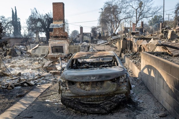 Gavin Newsom Shut Down a Volunteer Wildfire Response Force, Leaving LA Firefighters Shorthanded for 10 Days