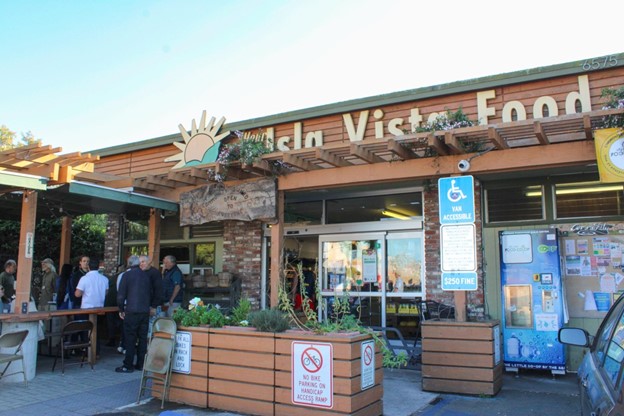 Isla Vista Food Co-op at Risk of Closing Due to Financial Crisis